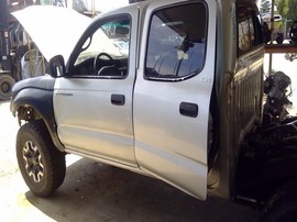 2002 TOYOTA TACOMA, SILVER, SR5, PRERUNNER, CREW CAB, 3.4L, AT, 2WD,  Z26401